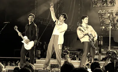 Jonas Brothers